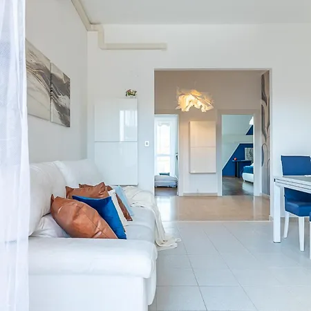 아파트 Metro Rivoli - High-end Vista Alpi - Grandmaison *