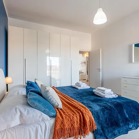 Metro Rivoli - High-end Vista Alpi - Grandmaison *