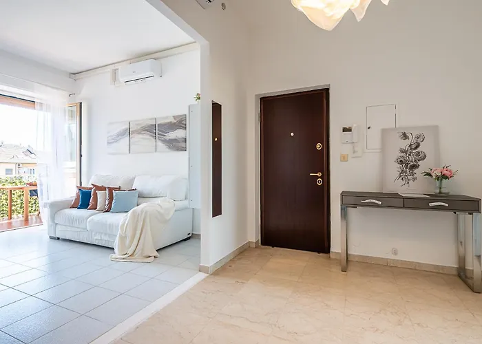 Metro Rivoli - High-end Vista Alpi - Grandmaison * 토리노